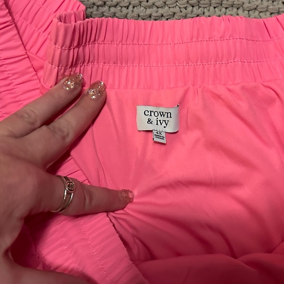 Like New Size 4X Hot Pink and Teal Crown & Ivy Athletic Shorts - Picture 5 of 6
